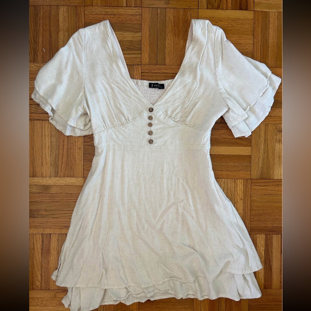 Very J Cream Buttoned Mini Dress